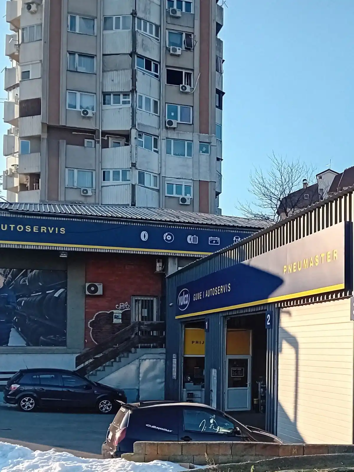 pneumaster-servis-prodaja-pneumatika-vozdovac-suv-gume-gume-za-kombi-auto-gume Pneumaster servis na Voždovcu - prodaja pneumatika, SUV gume, gume za kombi, auto gume